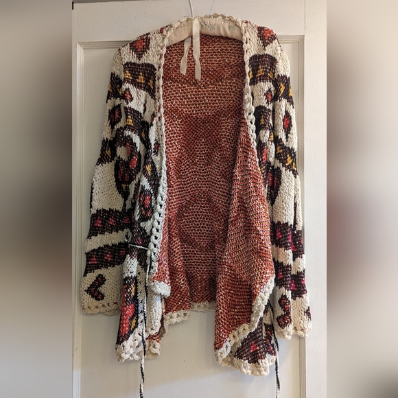 Ava Couture wrap sweater - Picture 5 of 6